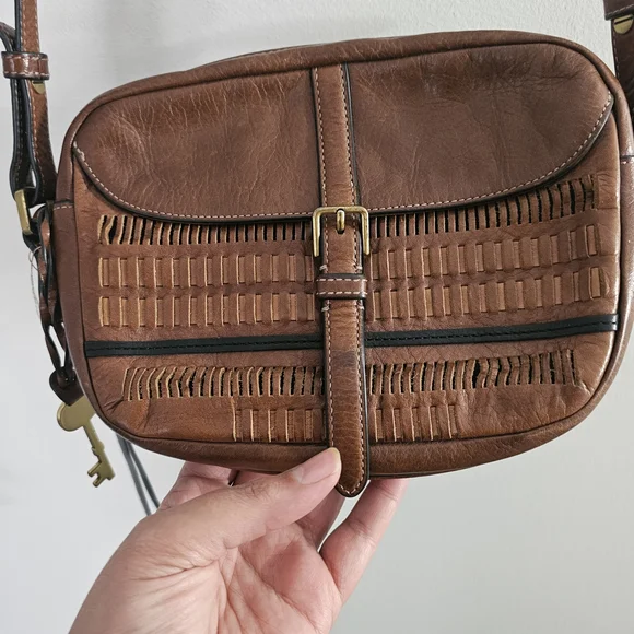 Fossil Tan Leather Crossbody Bag - Picture 2 of 10